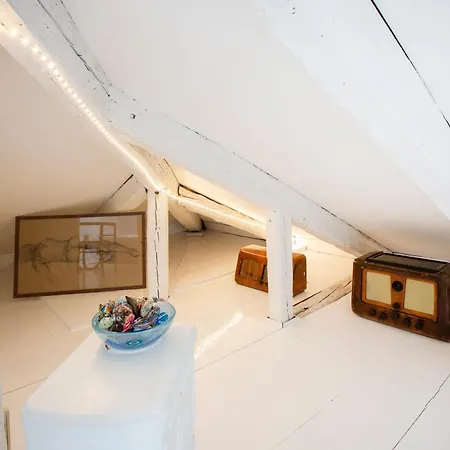 Gorgeous San Polo Apartment Venice
