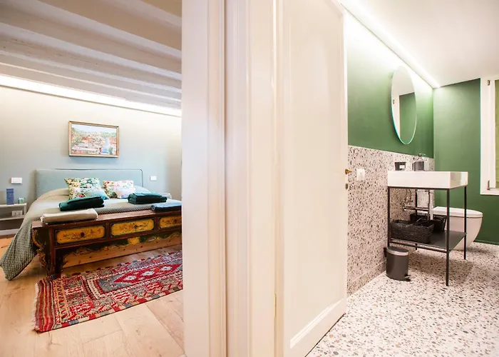 Gorgeous In The Heart Of Apartment