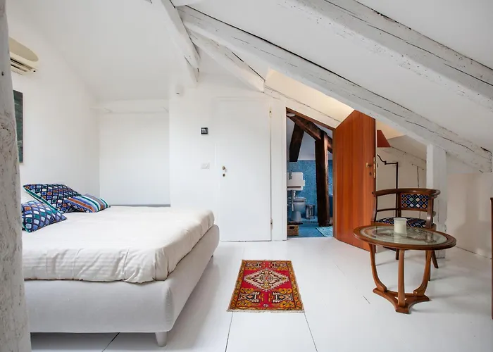 Gorgeous In The Heart Of Venice