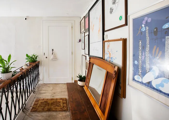 Gorgeous In The Heart Of Apartment