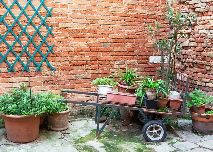 Apartment Gorgeous In The Heart Of *