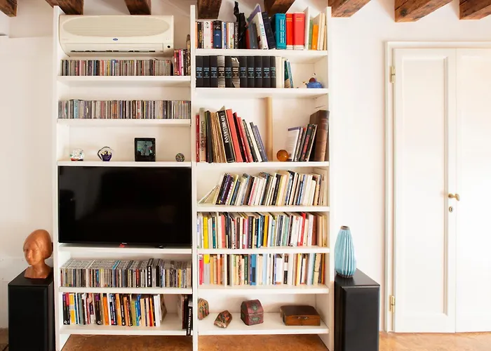 Apartment Gorgeous In The Heart Of