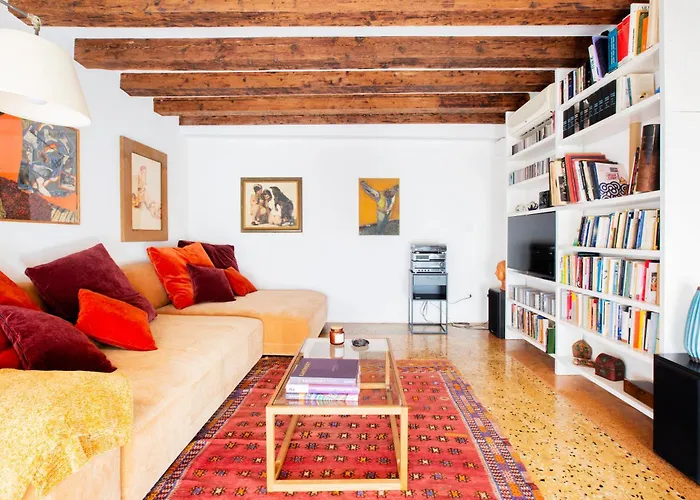 Gorgeous In The Heart Of Apartment Venice